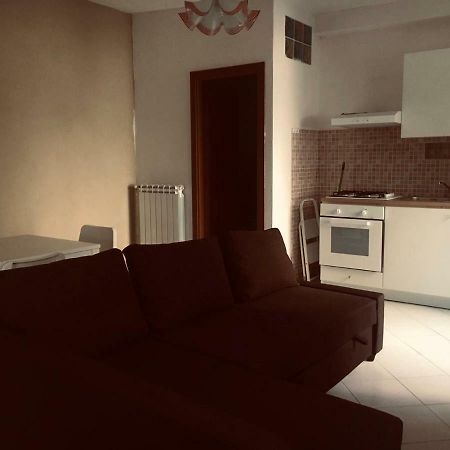 Ferienwohnung Bilocale In Centro Con Giardino Tagliacozzo Exterior foto