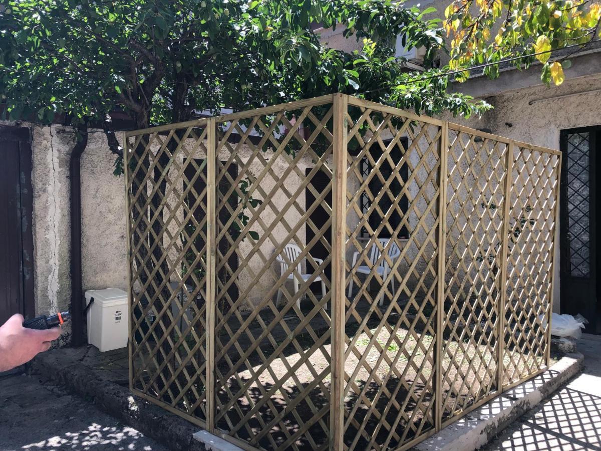 Ferienwohnung Bilocale In Centro Con Giardino Tagliacozzo Exterior foto